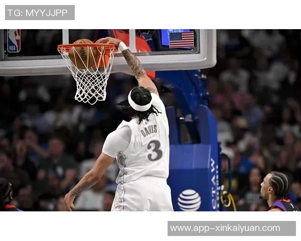 基德透露华盛顿头部受伤情况良好周五有望复出威廉姆斯腿筋拉伤缺席一周