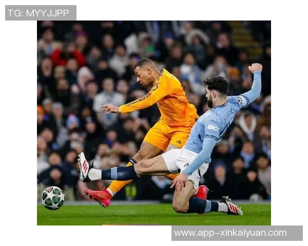 丹尼斯曼凭借梅开二度荣膺埃因霍温对那不勒斯比赛全场最佳称号